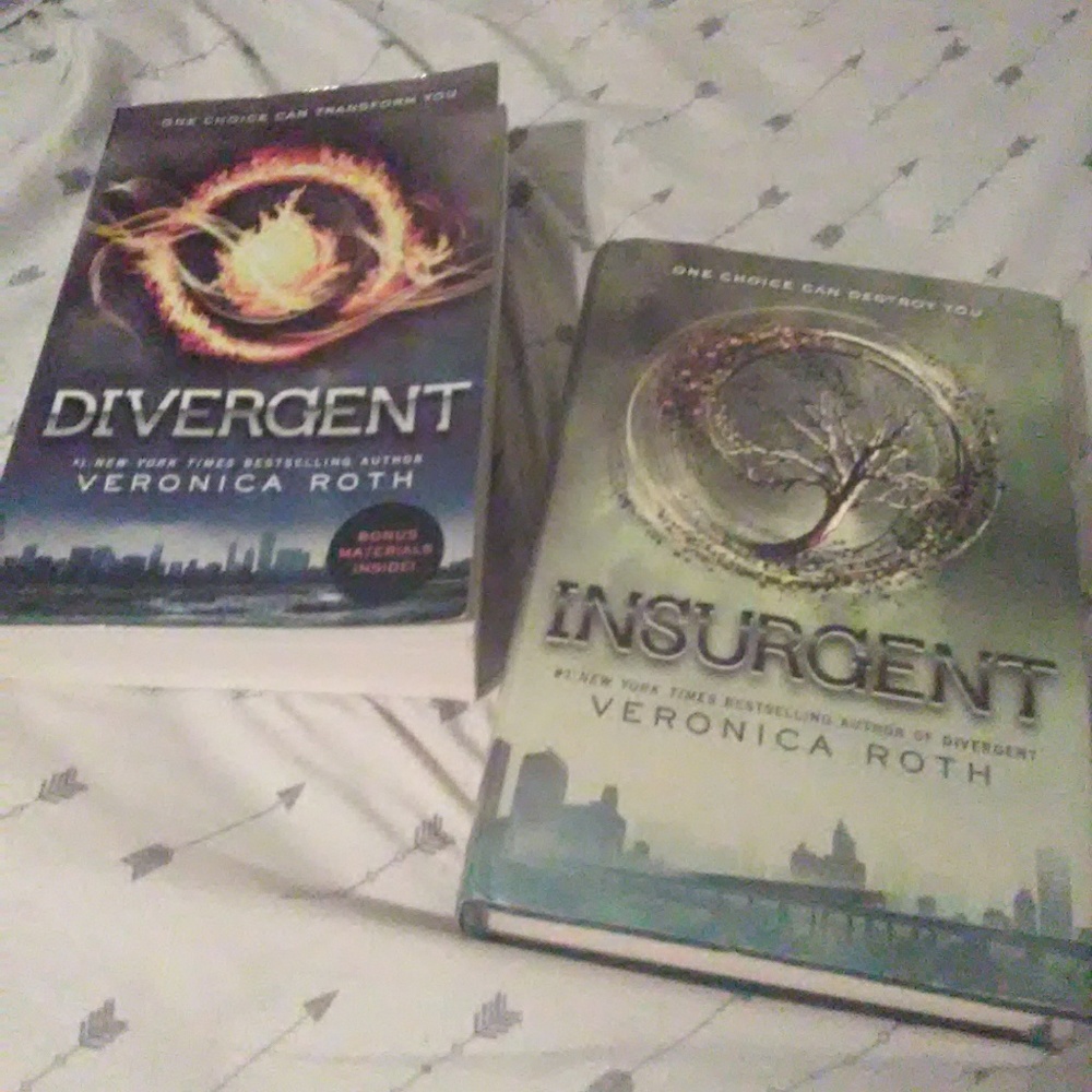 Divergent and Insurgent by Veronica Roth